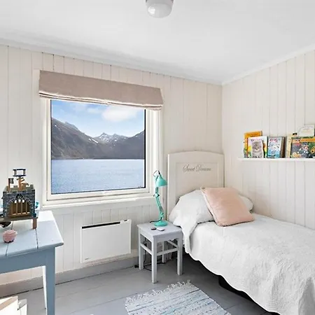 Private Cozy House By The Fjord Casa vacanze Fredvang